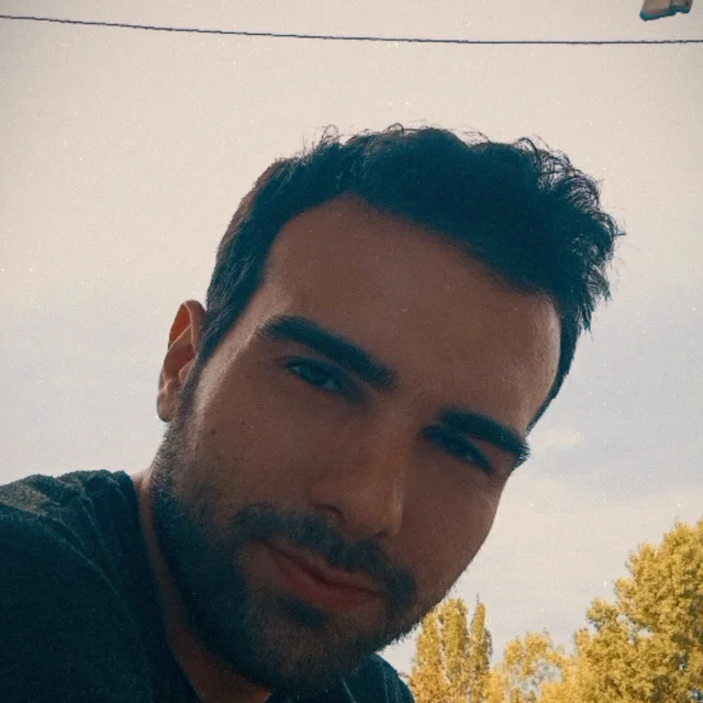 Yakup E.