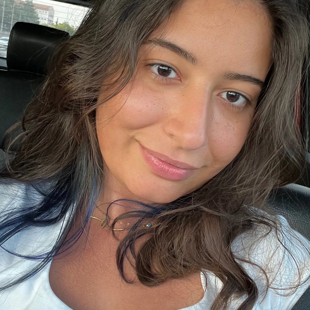 Dilara Y.