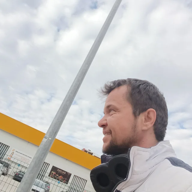 Kemal E.