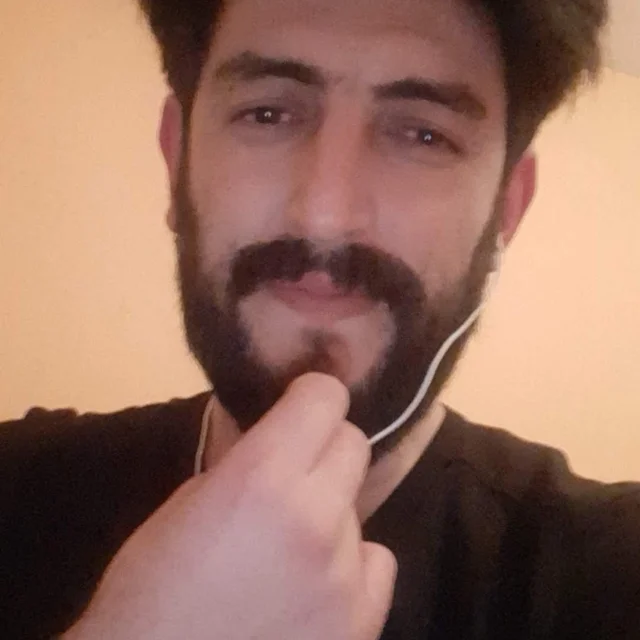 Özkan Ö.